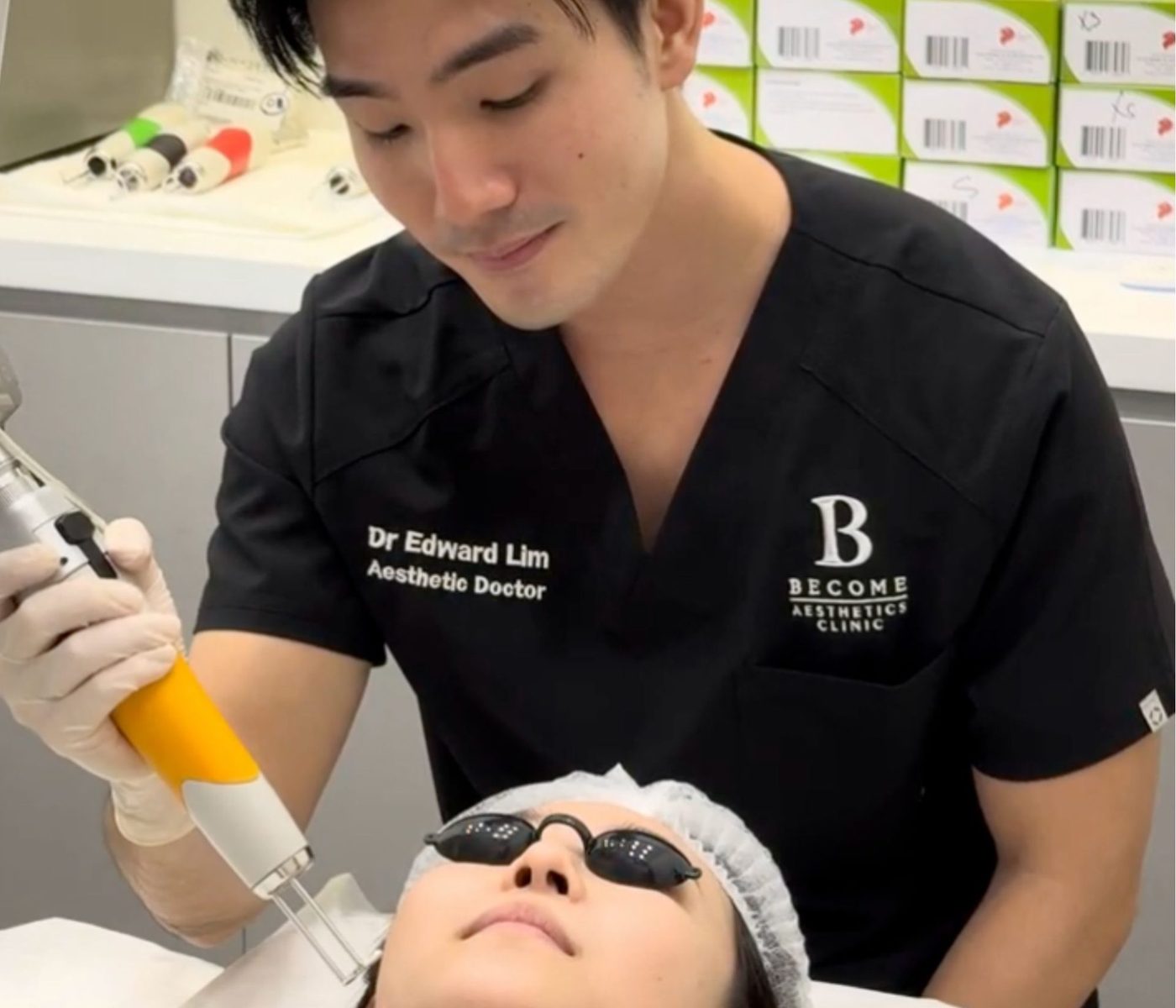 Dr Edward Lim performing a Pico laser treatment